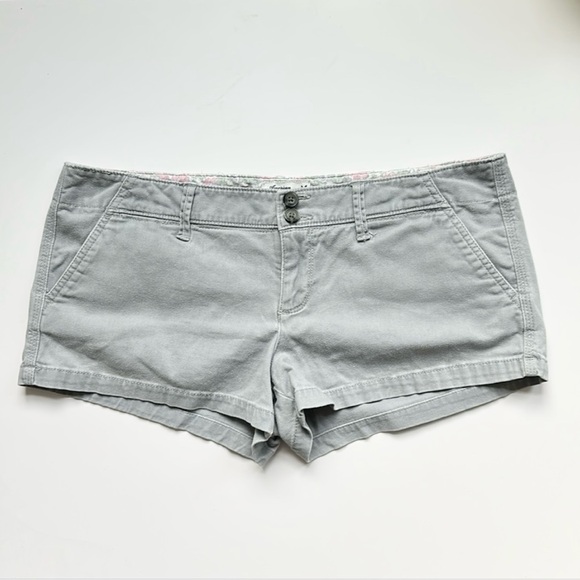 American Eagle Outfitters Pants - AMERICAN EAGLE OUTFITTERS | Chino Shorts | Grey | Size 8